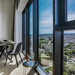 Apartment Luksusowy Z Widokiem, Basenem I Sauna Hanza Tower 19th Floor Szczecin