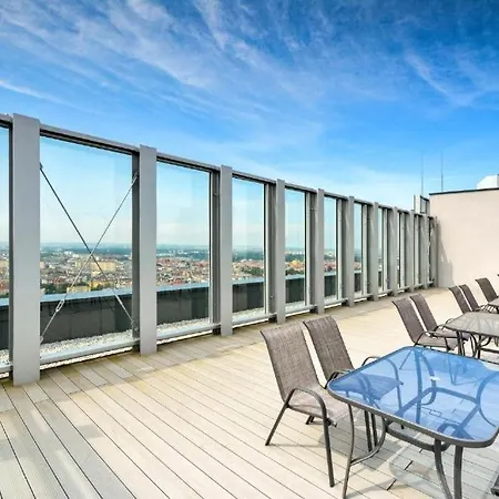 Luksusowy Z Widokiem, Basenem I Sauna Hanza Tower * Щецин