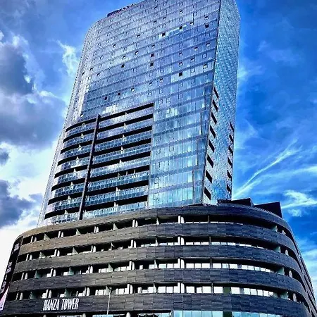 Luksusowy Z Widokiem, Basenem I Sauna Hanza Tower 19th Floor アパート *