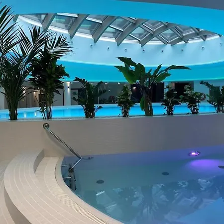 Luksusowy Z Widokiem, Basenem I Sauna Hanza Tower 19th Floor *