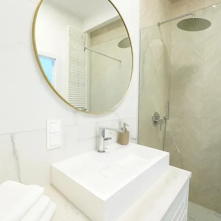 Luksusowy Z Widokiem, Basenem I Sauna Hanza Tower 19th Floor *
