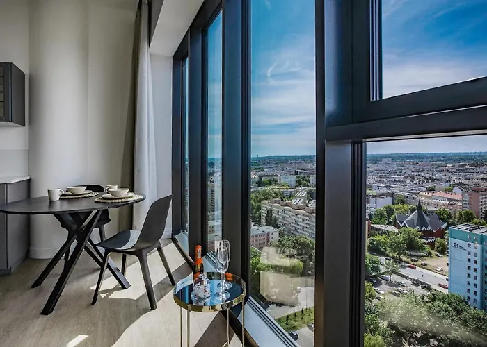 Apartamento Luksusowy Z Widokiem, Basenem I Sauna Hanza Tower 19th Floor Szczecin