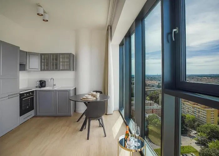 Luksusowy Z Widokiem, Basenem I Sauna Hanza Tower 19th Floor